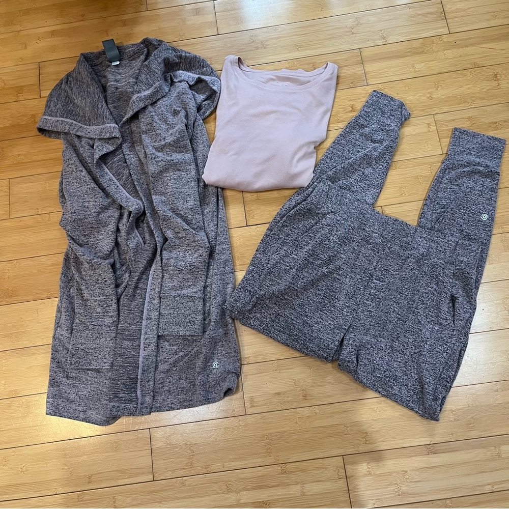 NWOT Champion gray & pink loungewear sweatpants & jacket set